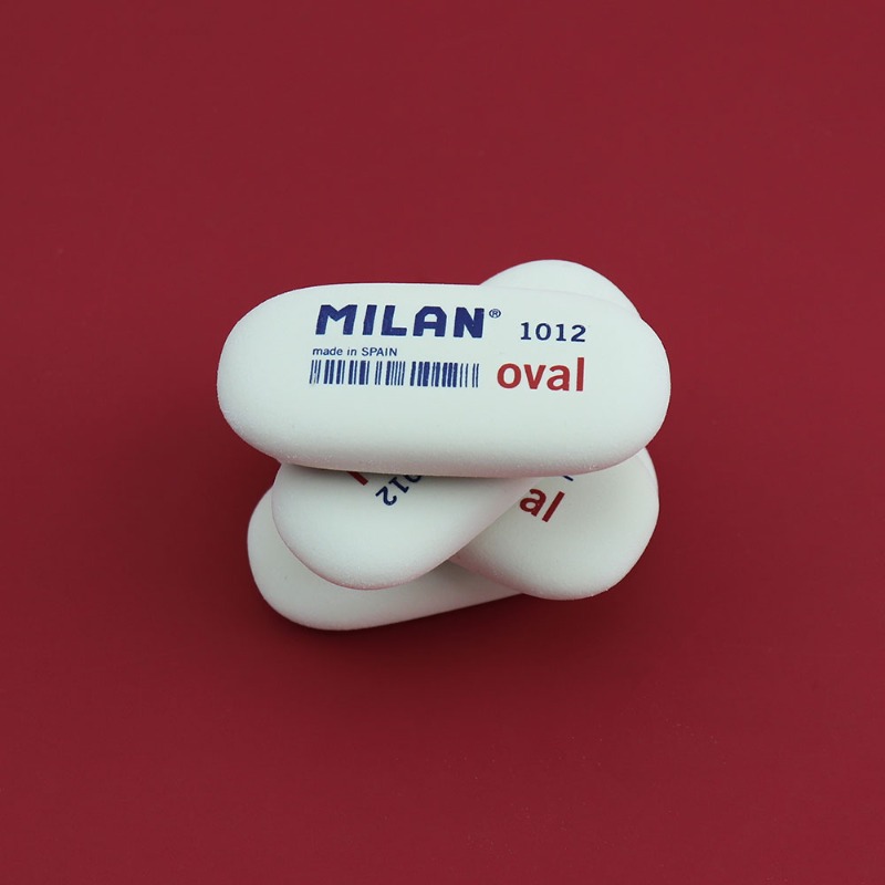 MILAN Oval 1012 eraser